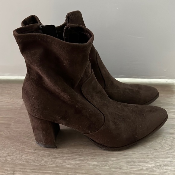 Marc Fisher booties - Picture 1 of 1